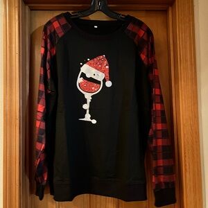 Santa Wineglass T-shirt